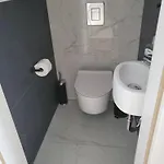 Jaskolka Białogóra